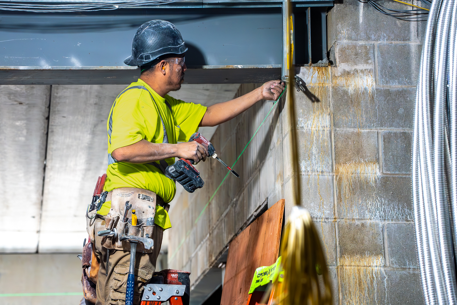 Ladder Safety: Essential Jobsite Practices